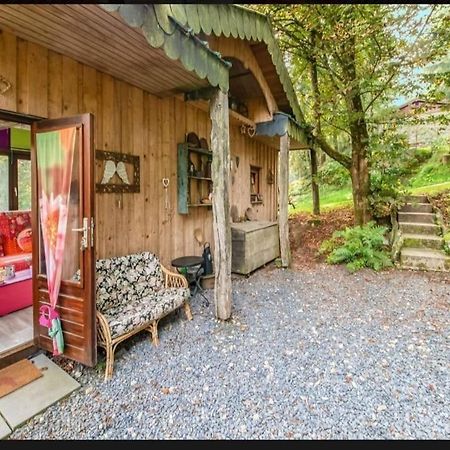 Yourte Mongole Et Cabane Houffalize Esterno foto